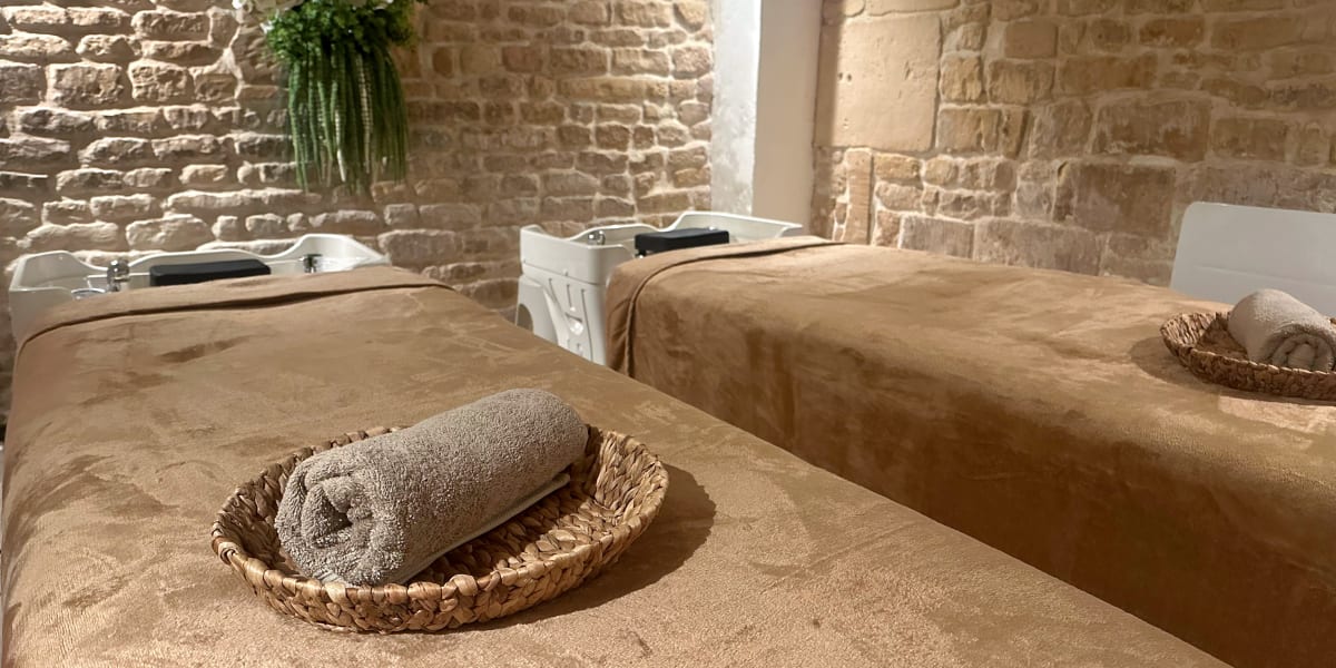 L’instant bien-être - Onglerie Caen - Photo de couverture - OneBooking
