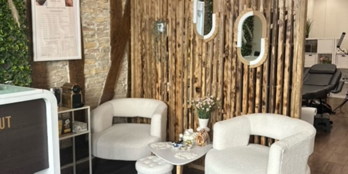 KM Brow Institut - Institut de beauté Dijon - Photo de couverture - OneBooking