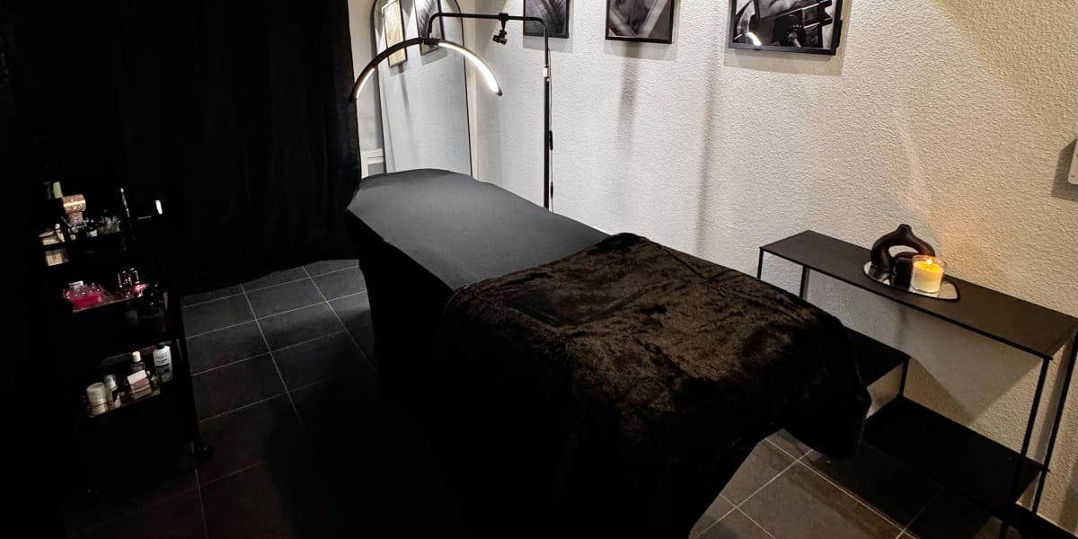 Numa Beauty - Coiffure Montpellier - Photo de couverture - OneBooking