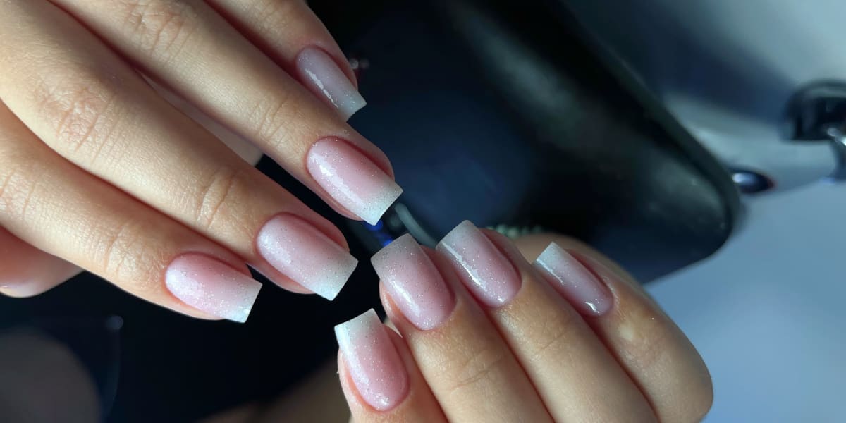 Nails Luxury - Sourcils & cils Nice - Photo de couverture - OneBooking