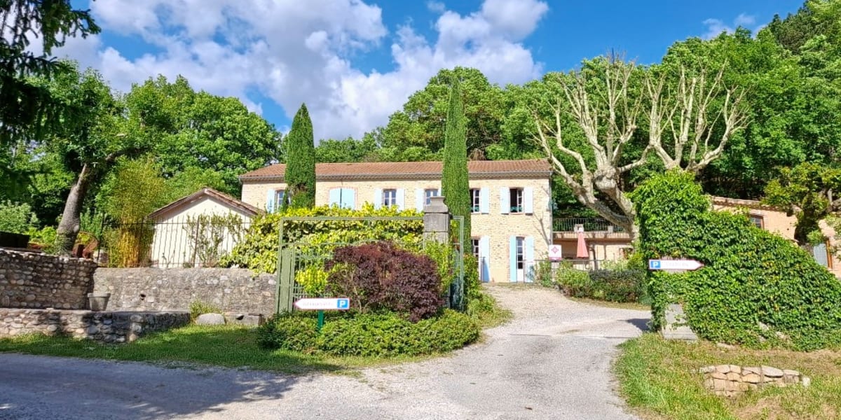 Mas Amrita - Institut de beauté Sisteron - Photo de couverture - OneBooking