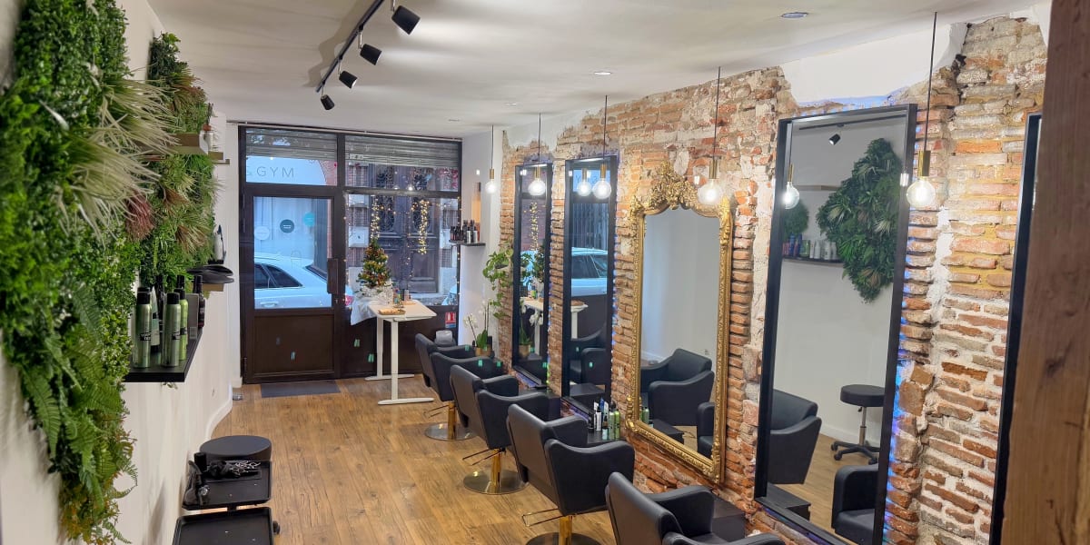 A & Y - Coiffure Toulouse - Photo de couverture - OneBooking