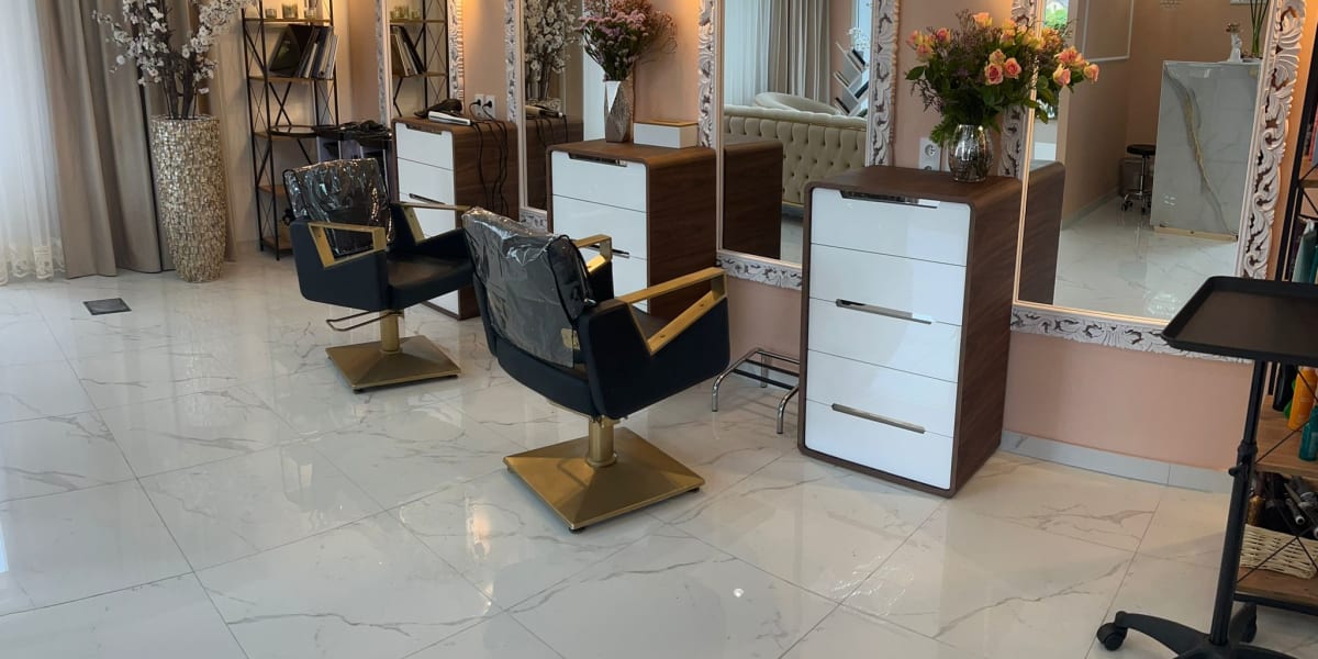 Olympia Paris Beauté - Sourcils & cils Livry-Gargan - Photo de couverture - OneBooking