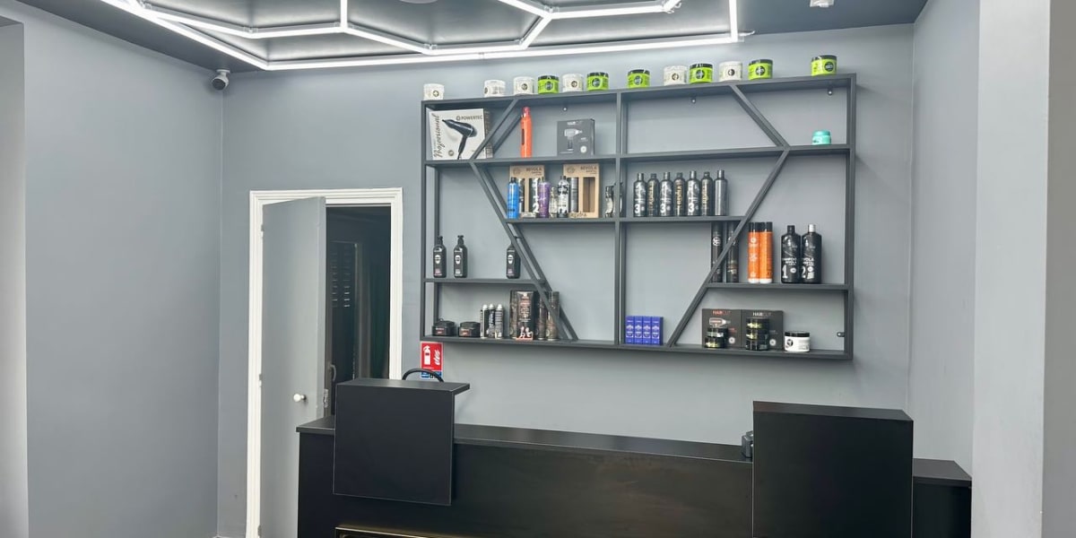 Ressam Barber Shop - Sourcils & cils Corbeil-Essonnes - Photo de couverture - OneBooking