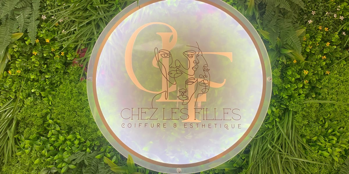 Chez Les Filles - Coiffure Avignon - Photo de couverture - OneBooking