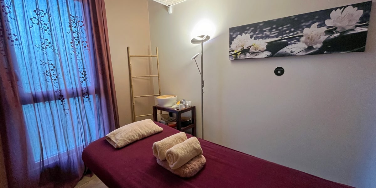 Le jardin Bien-Être - Sourcils & cils Blois - Photo de couverture - OneBooking