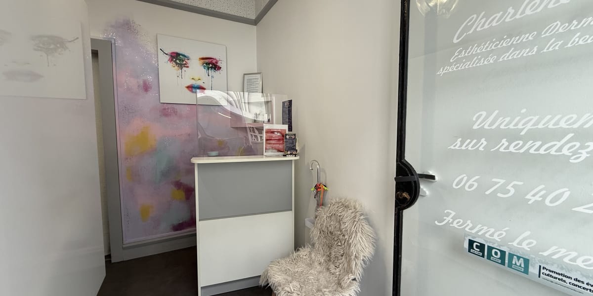 Les Petites Havraises - Onglerie Le Havre - Photo de couverture - OneBooking