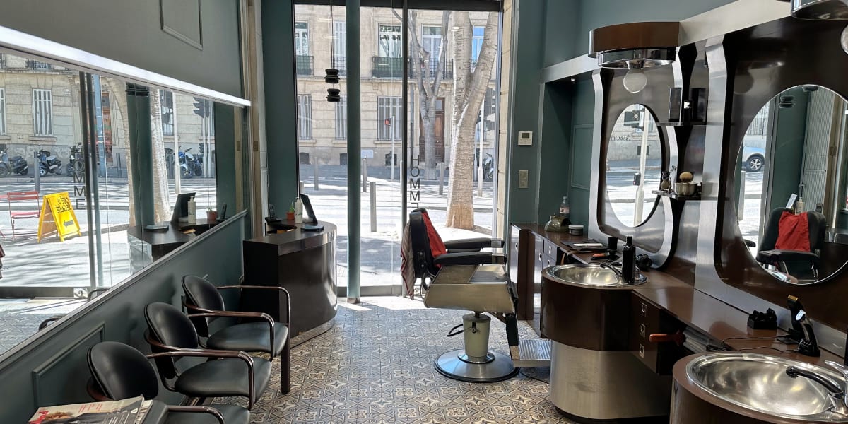 CMC Coiffure - Barbier Marseille - Photo de couverture - OneBooking