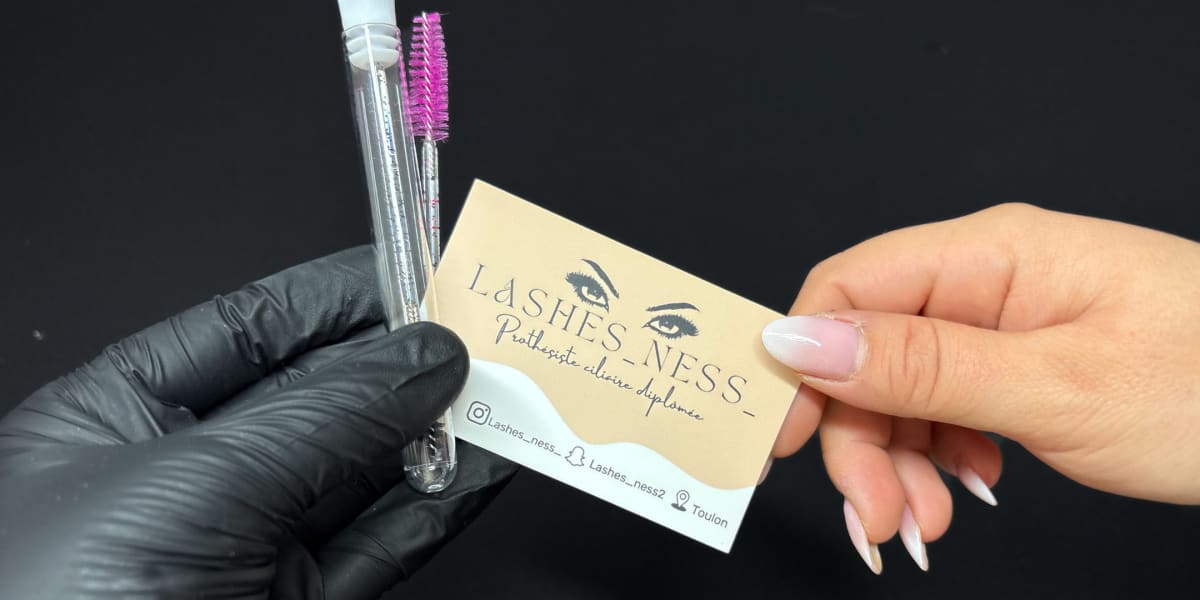 Lashes Ness - Sourcils & cils La Seyne-sur-Mer - Photo de couverture - OneBooking
