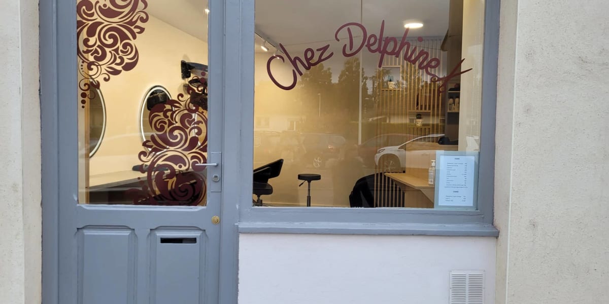 Chez Delphine Coiffure - Coiffure Dijon - Photo de couverture - OneBooking