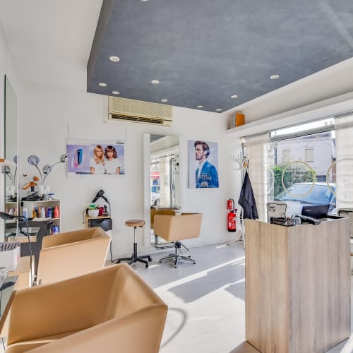 N'R Coiffure Unis dans l'élégance - Coiffure Toulouse - N'R Coiffure Unis dans l'élégance - Photo Galerie - OneBooking