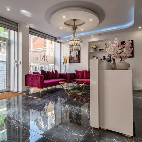 RM SHINE - Sourcils & cils Toulouse - RM SHINE - Photo Galerie - OneBooking