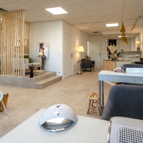 ARENAS Beauté - Sourcils & cils Nice - ARENAS Beauté - Photo Galerie - OneBooking