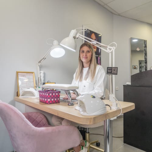 MC Coiffure - Coiffure Saint-Maximin-la-Sainte-Baume - MC Coiffure - Photo Galerie - OneBooking