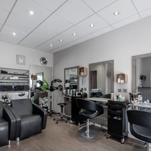 L’instant present  - Coiffure Toulouse - L’instant present  - Photo Galerie - OneBooking