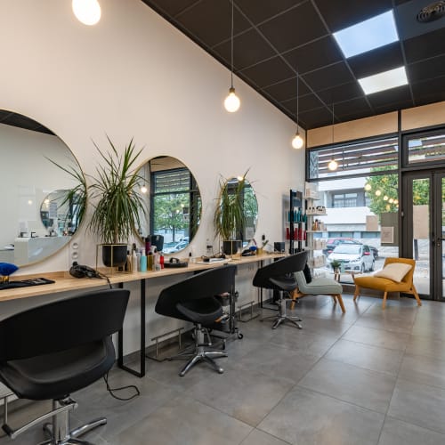 KM coiffure - L'instant bien être - Coiffure Montpellier - KM coiffure - L'instant bien être - Photo Galerie - OneBooking