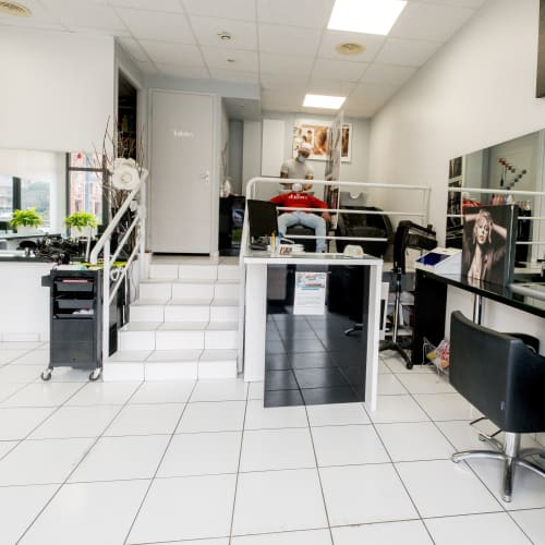 New Air - Grand Selve - Coiffure Toulouse - New Air - Photo Galerie - OneBooking