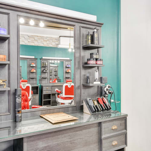 LM Studio - Coiffure Toulouse - LM Studio - Photo Galerie - OneBooking