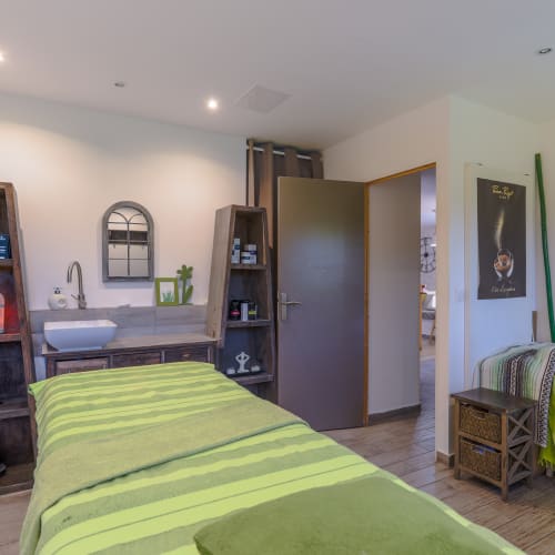 Institut Boté - Saint Isidore - Sourcils & cils Nice - Institut Boté - Saint Isidore - Photo Galerie - OneBooking
