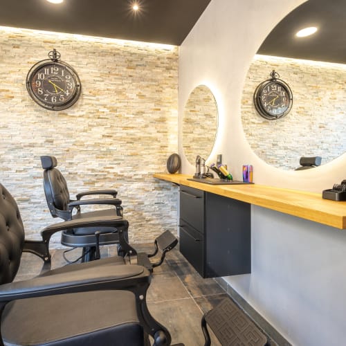 Esprit coiffure - Coiffure Villeneuve-Loubet - Esprit coiffure - Photo Galerie - OneBooking
