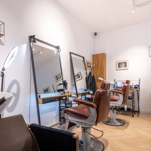 Ak Hair - Barbier Paris - Ak Hair - Photo Galerie - OneBooking