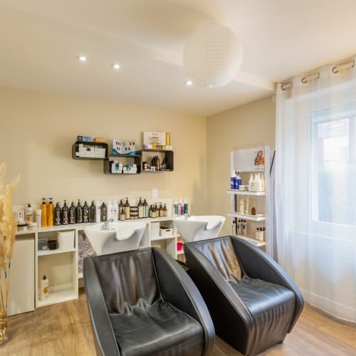 Le salon Angel et Gwen - Maison 211 - Coiffure Castres - Le salon Angel et Gwen - Maison 211 - Photo Galerie - OneBooking