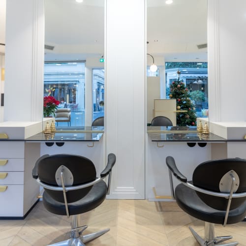 Thierry Antoine - Coiffure Esthétique - Soin visage Nice - Thierry Antoine - Coiffure Esthétique - Photo Galerie - OneBooking