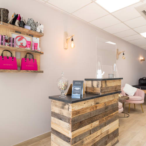 adeHAIR - Coiffure Montélimar - adeHAIR - Photo Galerie - OneBooking