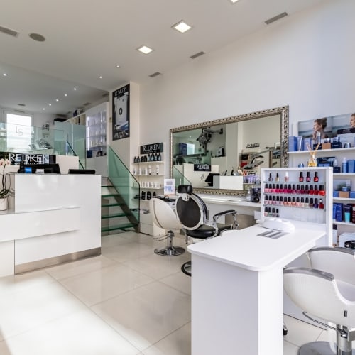 LE SALON - Coiffure Beaulieu-sur-Mer - LE SALON - Photo Galerie - OneBooking