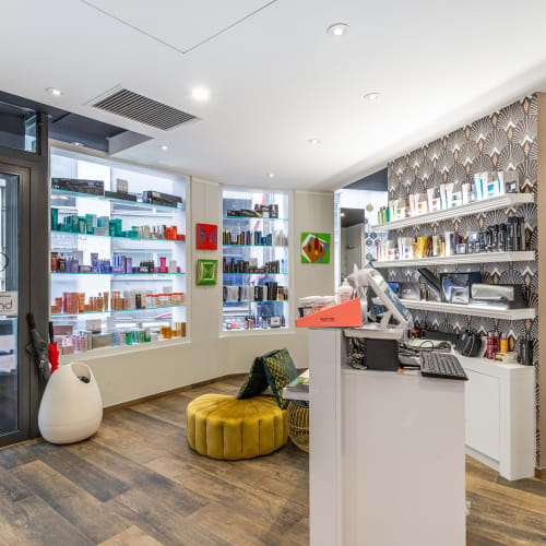 Seven Lafayette Coiffeur - Coiffure Nantes - Seven Lafayette Coiffeur - Photo Galerie - OneBooking