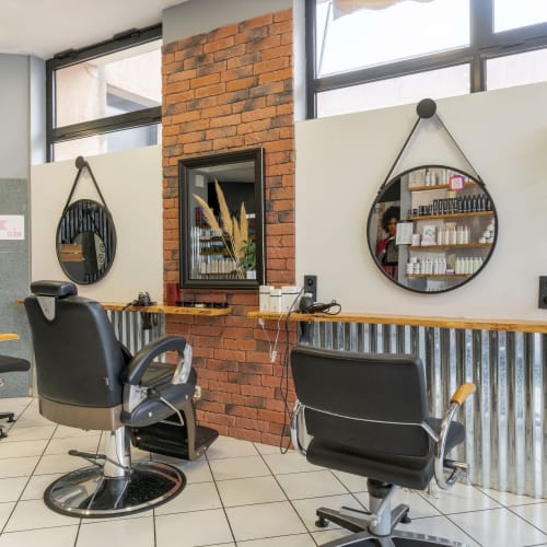 Inter Coiffure - Institut de beauté Nantes - Inter Coiffure - Photo Galerie - OneBooking