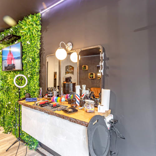 Fade barber - Coiffure Hyères - Fade barber - Photo Galerie - OneBooking