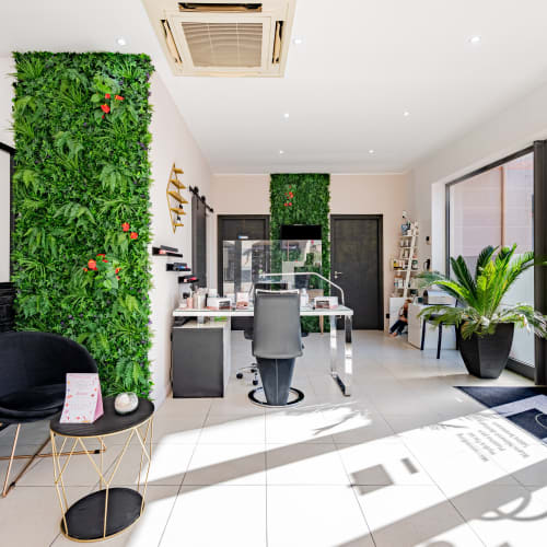 Au Comptoir de l'Ongle - Institut de beauté Antibes - Au Comptoir de l'Ongle - Photo Galerie - OneBooking
