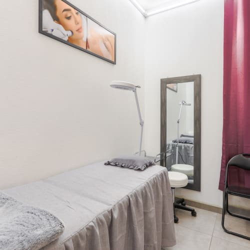 Viva Esthétique Indienne - Sourcils & cils Nice - Viva Esthétique Indienne - Photo Galerie - OneBooking