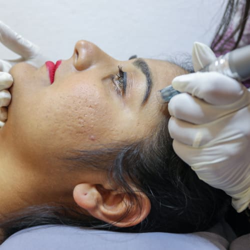 Viva Esthétique Indienne - Sourcils & cils Nice - Viva Esthétique Indienne - Photo Galerie - OneBooking