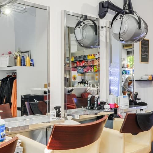 Coiffure des Anges - Coiffure Nice - Coiffure des Anges - Photo Galerie - OneBooking