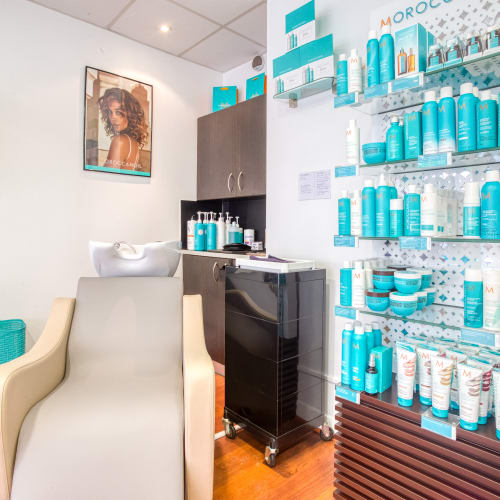 Family Art - Coiffure Toulouse - Family Art - Photo Galerie - OneBooking
