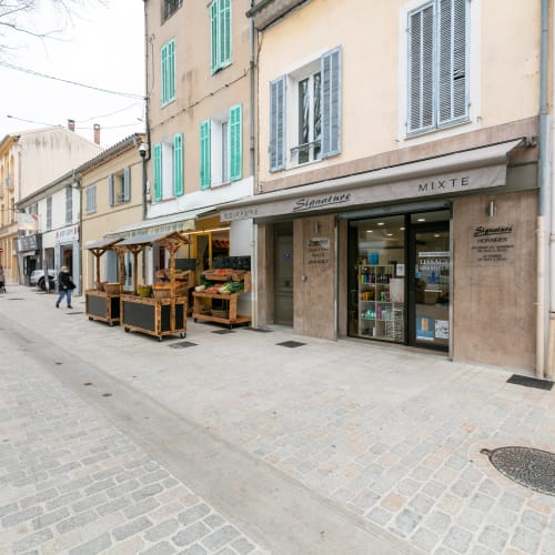 Signature - Coiffure Brignoles - Signature - Photo Galerie - OneBooking