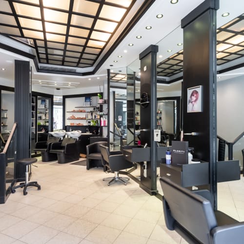 Atmosp'hair Coiffure Esthétique - Coiffure Nice - Atmosp'hair Coiffure Esthétique - Photo Galerie - OneBooking