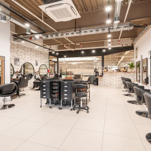 L'Art de Pl'Hair - Coiffure Saint-Maximin-la-Sainte-Baume - L'Art de Pl'Hair - Photo Galerie - OneBooking