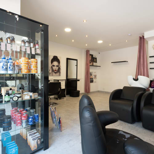 New Head Coiffure - Coiffure Le Cannet - New Head Coiffure - Photo Galerie - OneBooking
