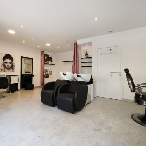 New Head Coiffure - Coiffure Le Cannet - New Head Coiffure - Photo Galerie - OneBooking