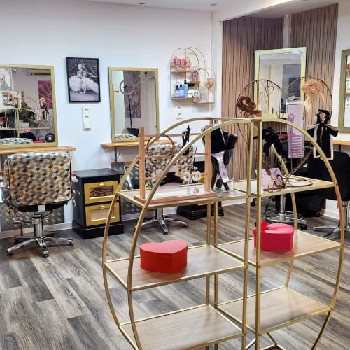 Le Salon de Christelle - Coiffure, Facialiste et Kobido - Coiffure Hyères - Le Salon de Christelle - Coiffure, Facialiste et Kobido - Photo Galerie - OneBooking