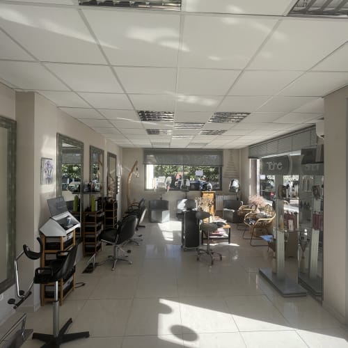 Flo Hair - Coiffure Nîmes - Flo Hair - Photo Galerie - OneBooking