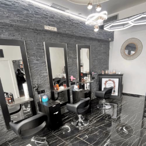 Salon de coiffure Grand Paris - Mixte & Barber Shop - Coiffure Champigny-sur-Marne - Salon de coiffure Grand Paris - Mixte & Barber Shop - Photo Galerie - OneBooking