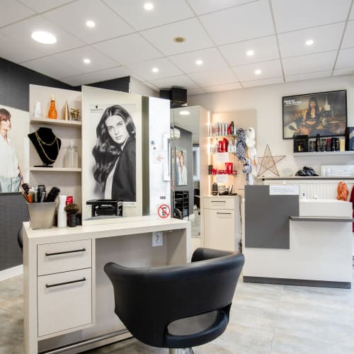 Paris coiffure - Coiffure Dijon - Paris coiffure - Photo Galerie - OneBooking