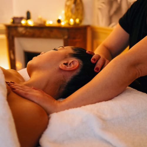 HoliBody Wellness - Sourcils & cils Colombes - HoliBody Wellness - Photo Galerie - OneBooking
