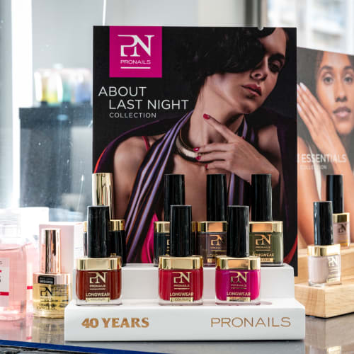 Au Comptoir de l'Ongle - Institut de beauté Antibes - Au Comptoir de l'Ongle - Photo Galerie - OneBooking