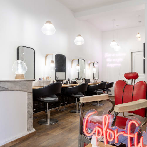 Colorful hair - Coiffure Nice - Colorful hair - Photo Galerie - OneBooking