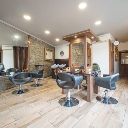 La Belle & le Barbu - Coiffure Montbrison - La Belle & le Barbu - Photo Galerie - OneBooking